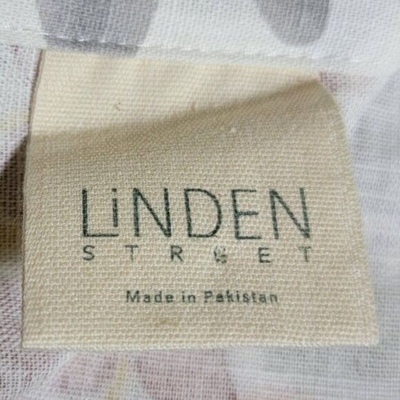 Linden Street Veranda Cloth Floral Shower Curtain, Vapor Gray Color 68"x73" READ - Picture 4 of 8